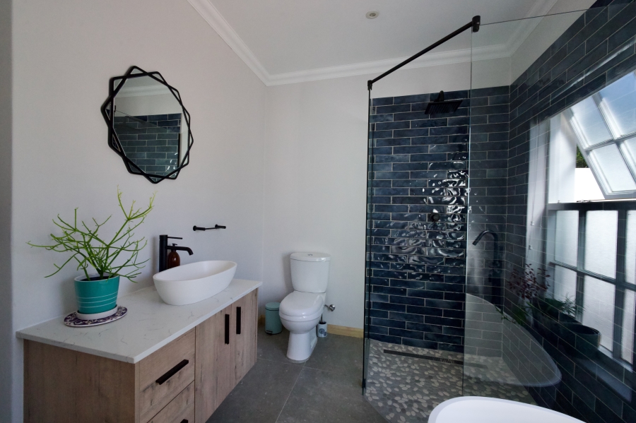 2 Bedroom Property for Sale in Zevenwacht Farm Village Western Cape